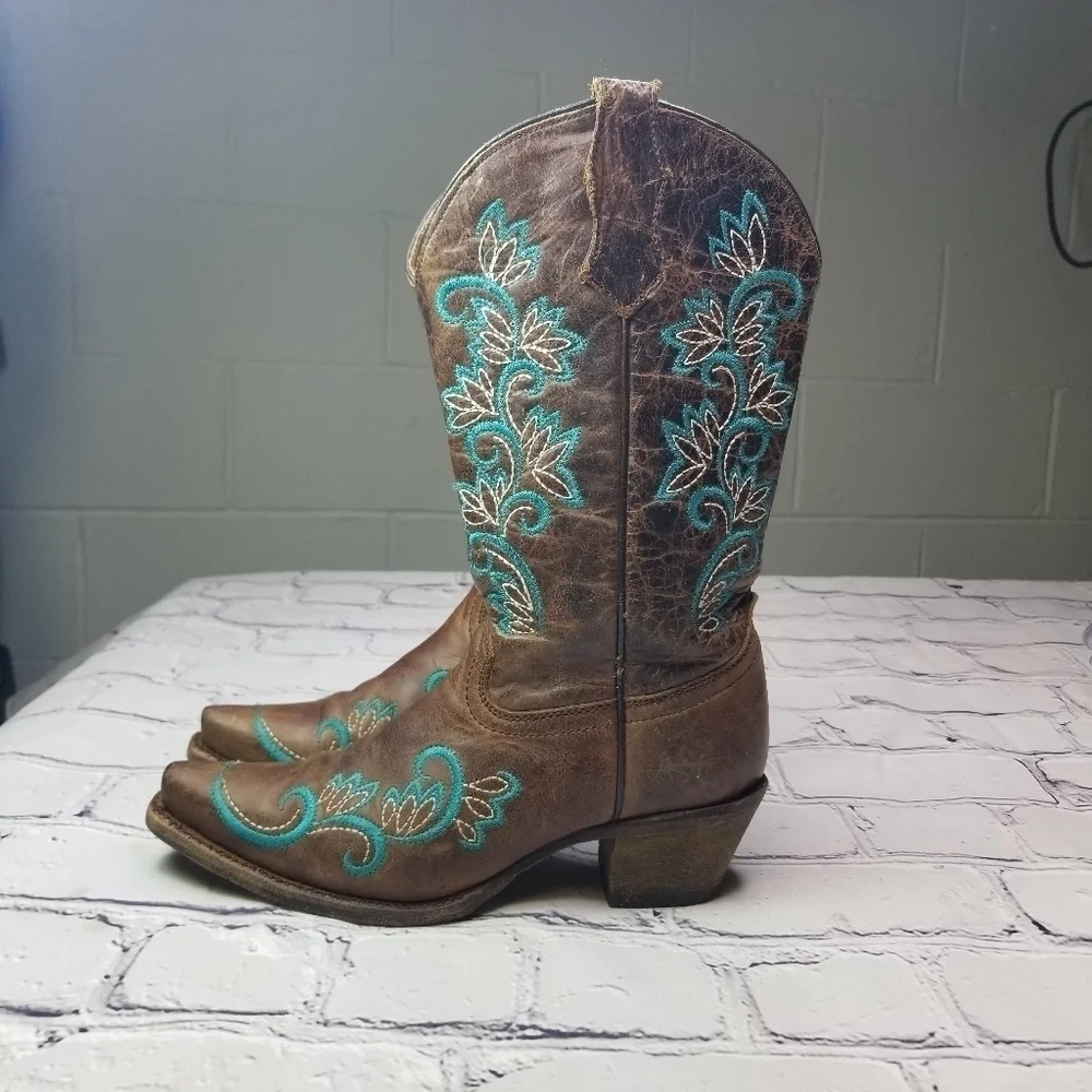 Corral teen Willa brown embroidered cowgirl boots
